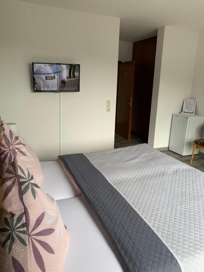 Vina Am Ring Bed & Breakfast Mannebach  Luaran gambar