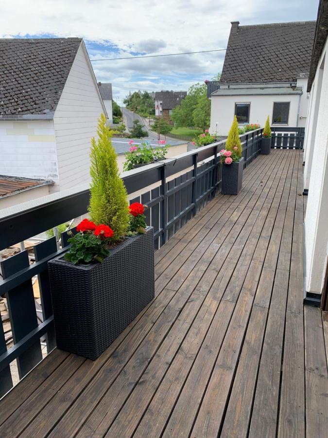 Vina Am Ring Bed & Breakfast Mannebach  Luaran gambar