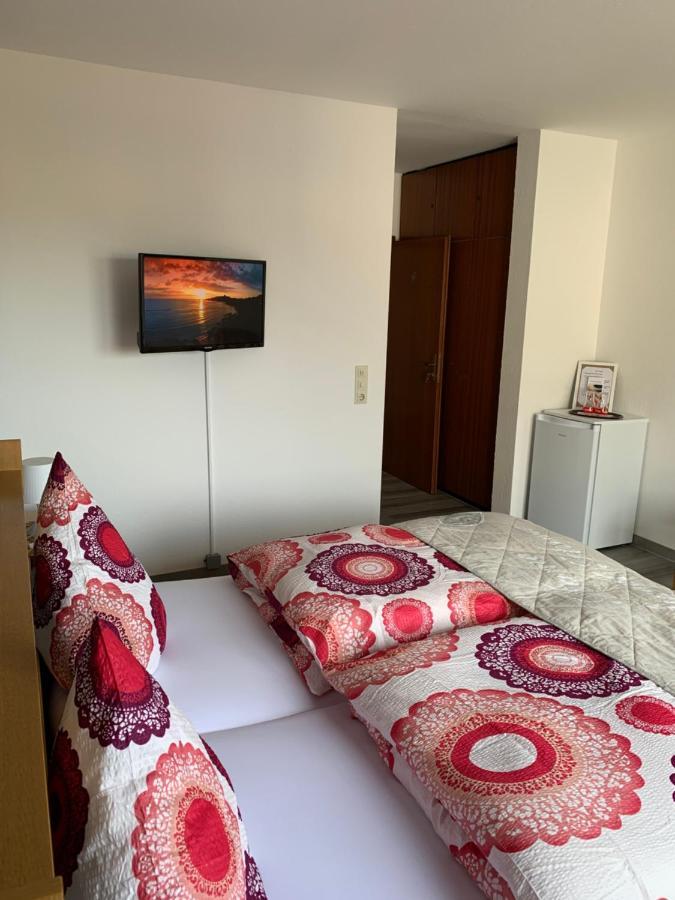 Vina Am Ring Bed & Breakfast Mannebach  Luaran gambar