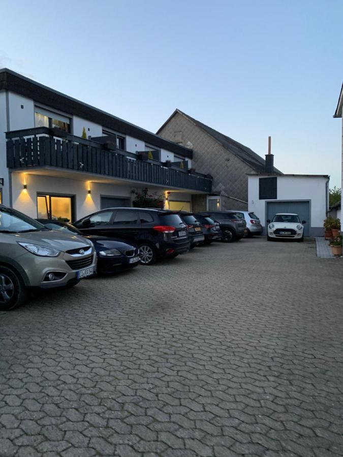 Vina Am Ring Bed & Breakfast Mannebach  Luaran gambar