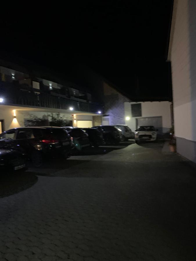 Vina Am Ring Bed & Breakfast Mannebach  Luaran gambar